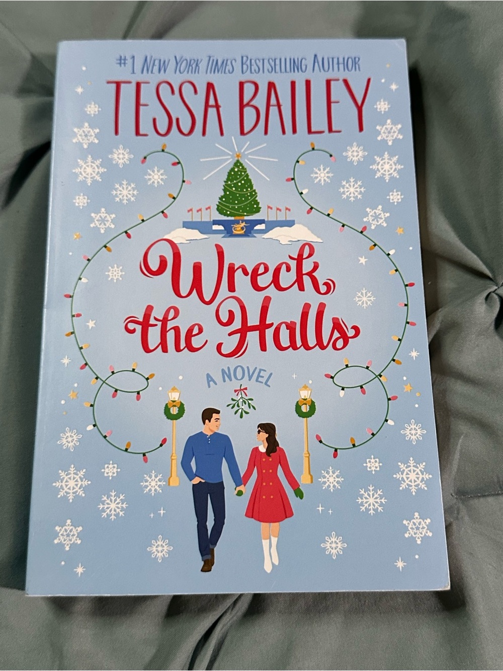 📚 3 for $20 📚 Wreck The Halls by Tessa Bailey